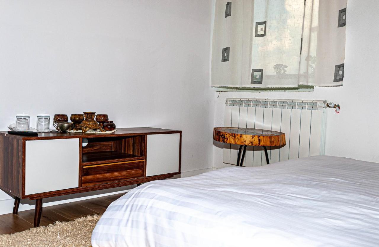 N'Konak Guesthouse Puke Extérieur photo