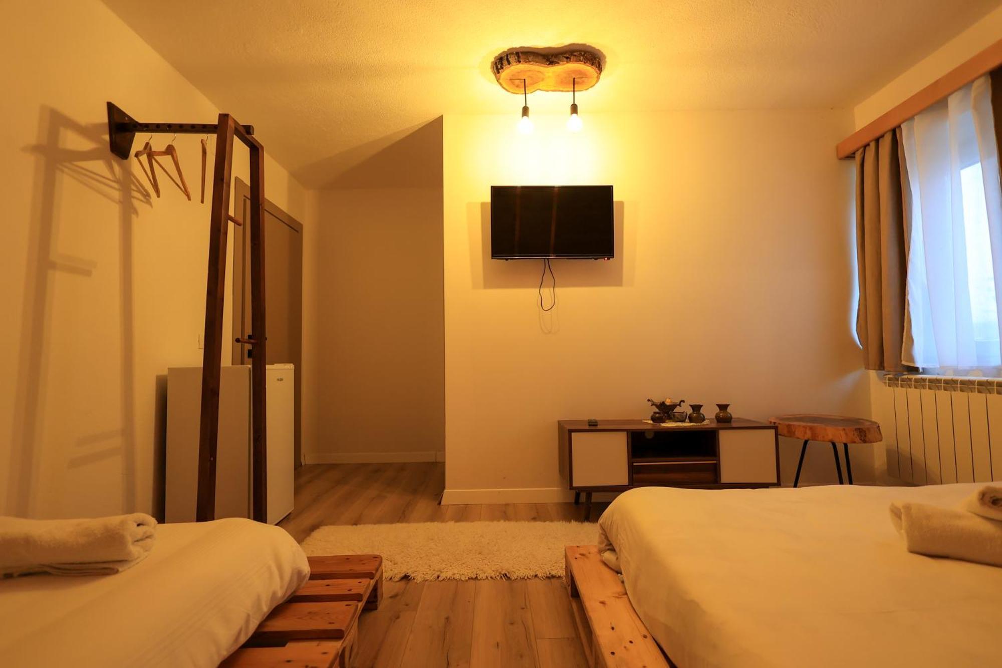 N'Konak Guesthouse Puke Extérieur photo