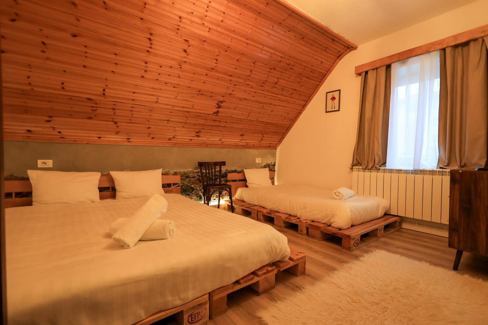 N'Konak Guesthouse Puke Extérieur photo