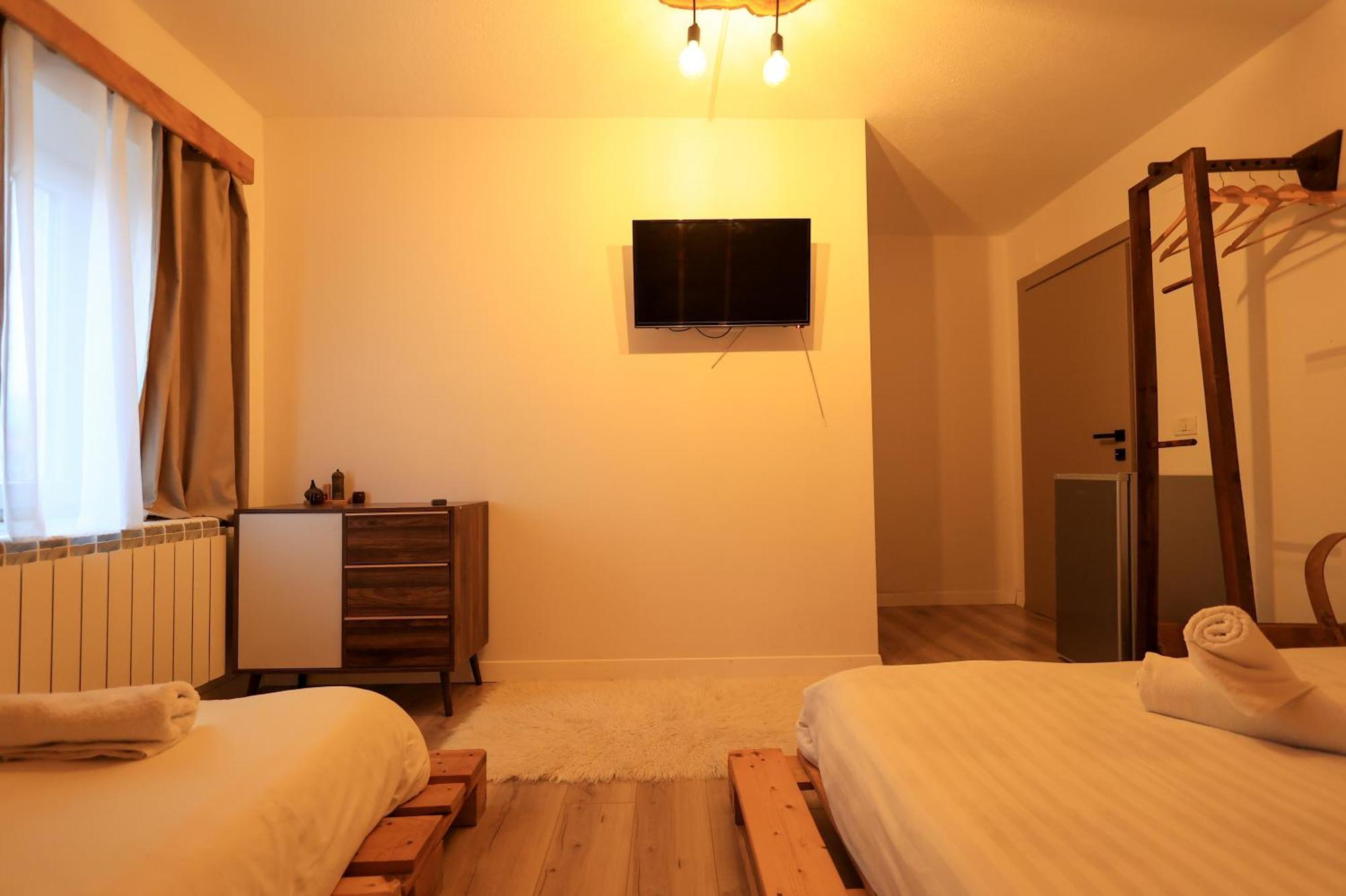 N'Konak Guesthouse Puke Extérieur photo